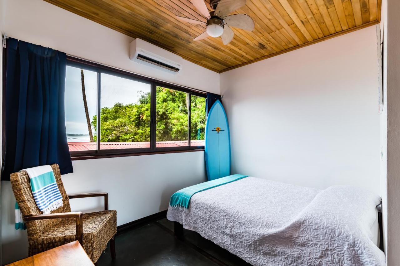 Witch'S Rock Surf Camp Hotel Tamarindo Exterior photo